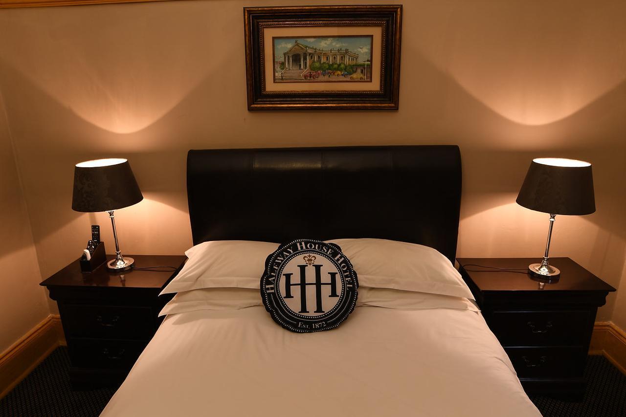 Halfway House Hotel 킴벌리 외부 사진